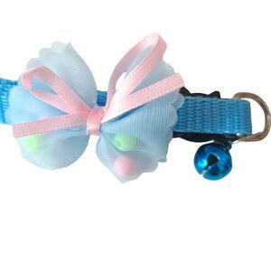 Breakaway Collar With Bow Beads and Bell One Size Fits‎ All Never Used